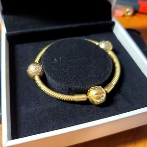 Pandora Shine xs bracelet